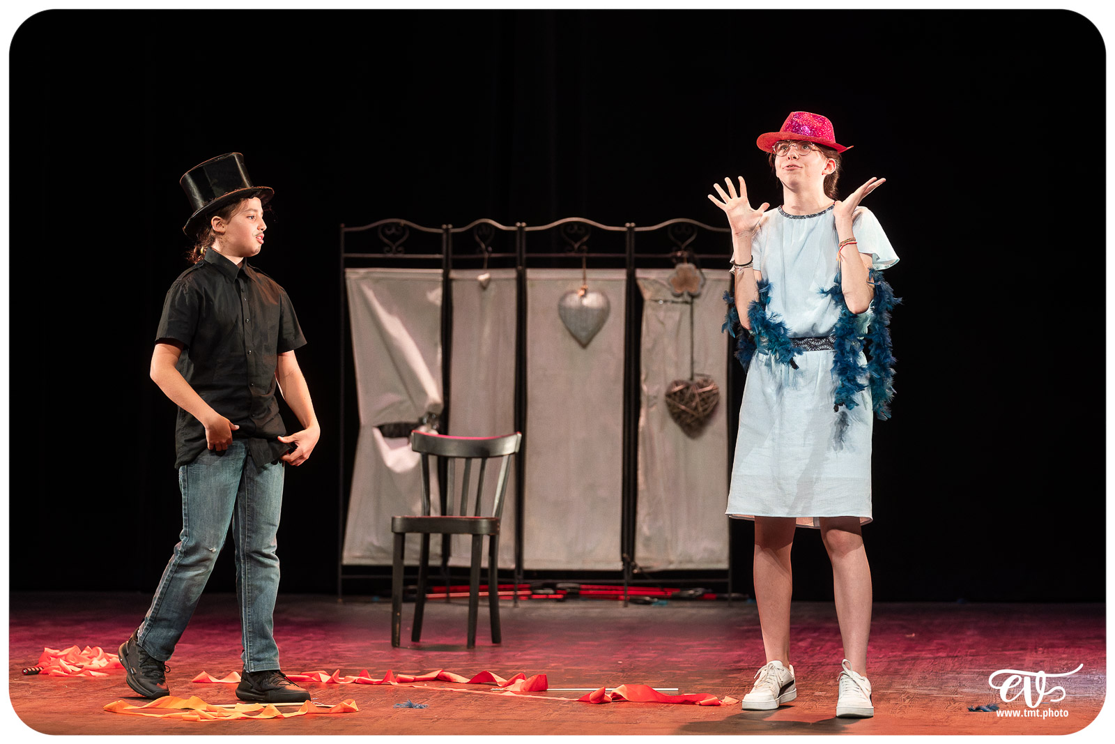 LES FEMMES SAVANTES (ATELIER THÉÂTRE DU COLLÈGE FOCH)